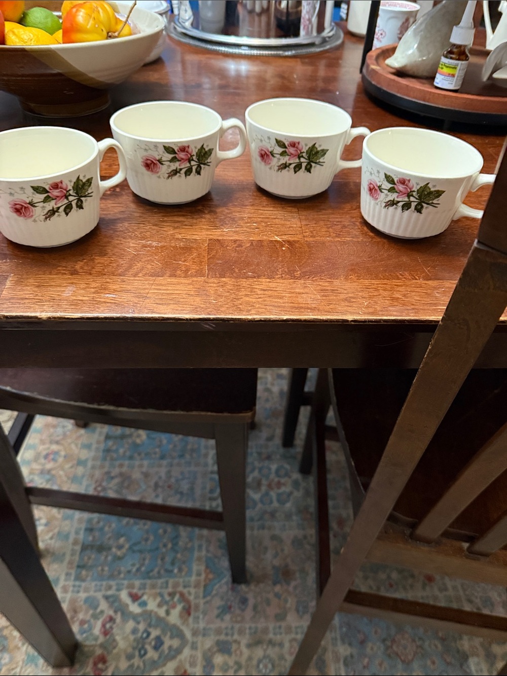 Vintage White Porcelain Tea Cups with Pink Rose Motif - Set of 4